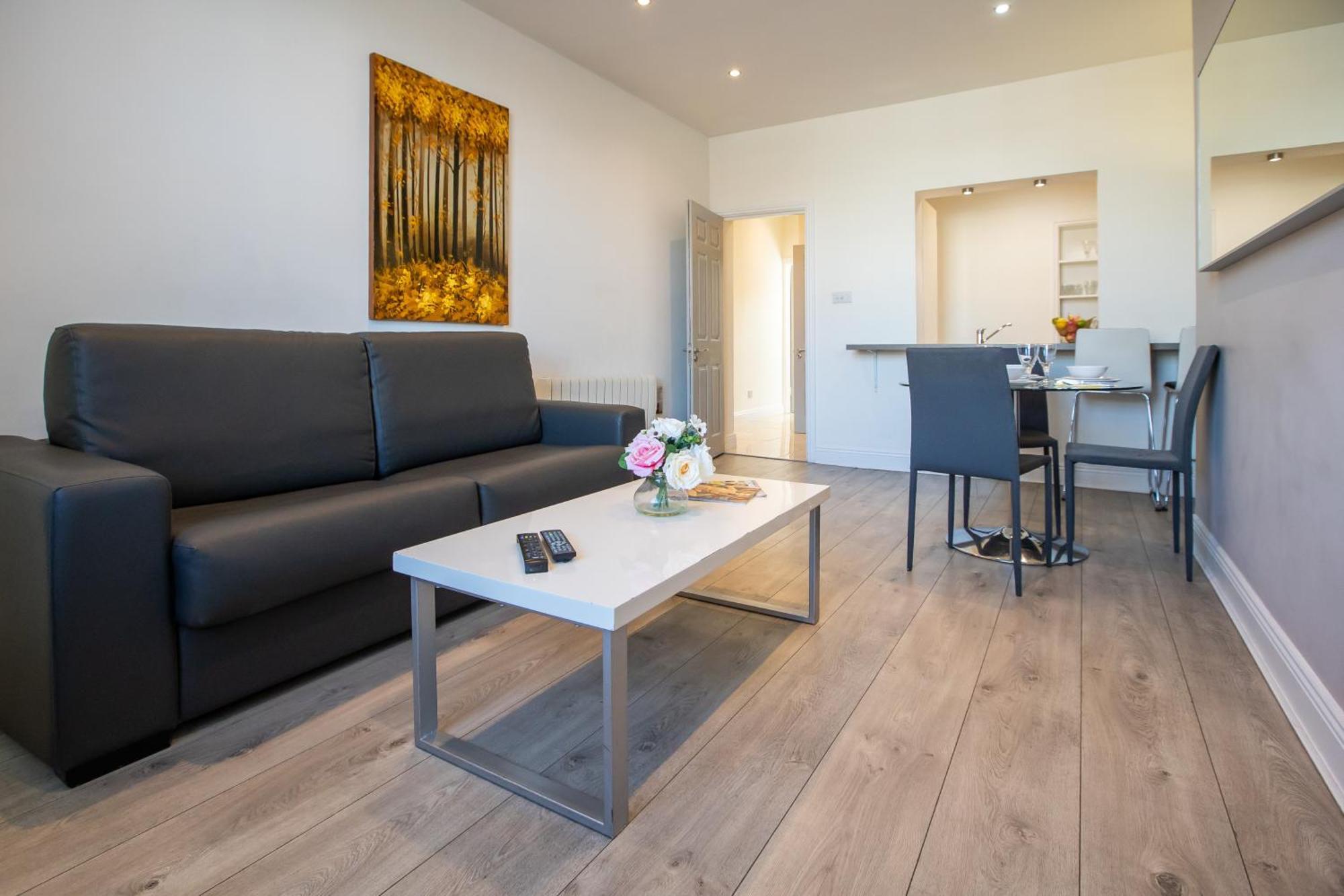 Temple Bar Essex Apartments — Photos 3